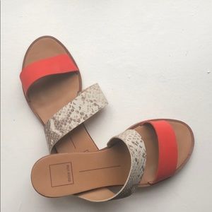 Bright dolce vita slides